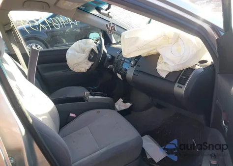 2004 Toyota Prius z USA, uszkodzony, nr VIN JTDKB20U040016299